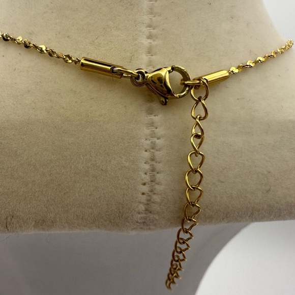 Elegant Shell Butterfly Pendant on Chain - Picture 5 of 10